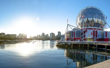 Рекордные продажи недвижимости в Канаде: прогнозы экспертов на 2021-й год